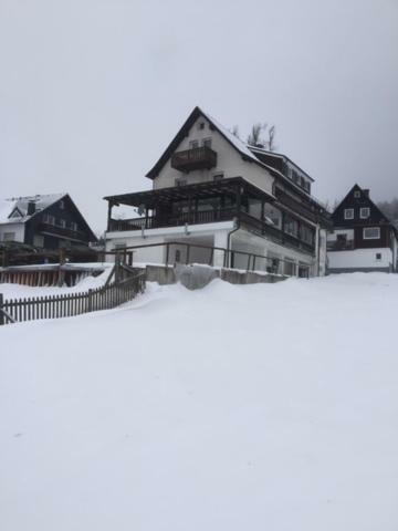 Appartement Dalzicht Geschikt Voor 4 Tot 5 Volwassenen Of 4 Volwassenen Plus 2 Kinderen ヴィンターベルク エクステリア 写真
